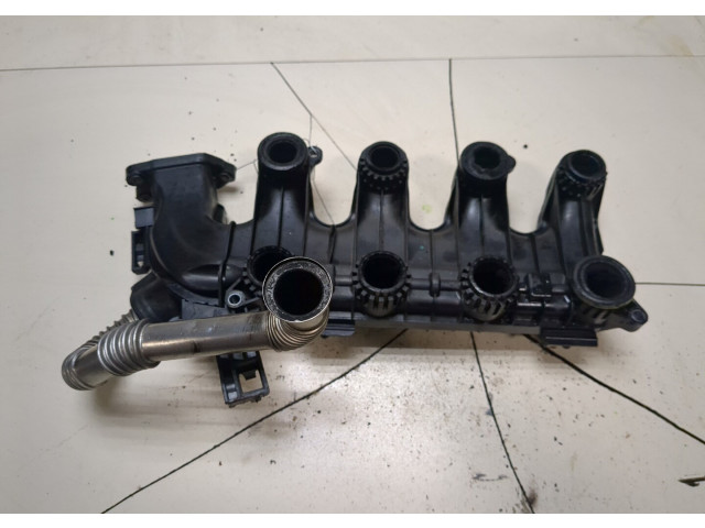 Клапанная крышка двигателя ДВС Ford Focus 2 2008-2011 1.6