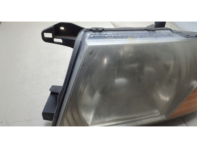 Фара передняя  Mitsubishi Pajero / Montero 2000-2006 левая 