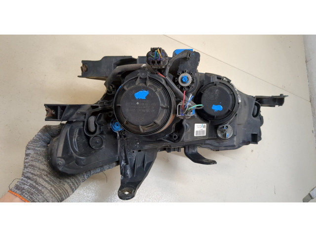 Фара передняя Mitsubishi Outlander 2012-2021 правая