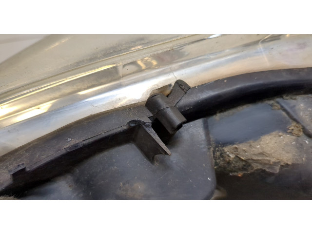 Фара передняя Peugeot RCZ 2010-2015 правая