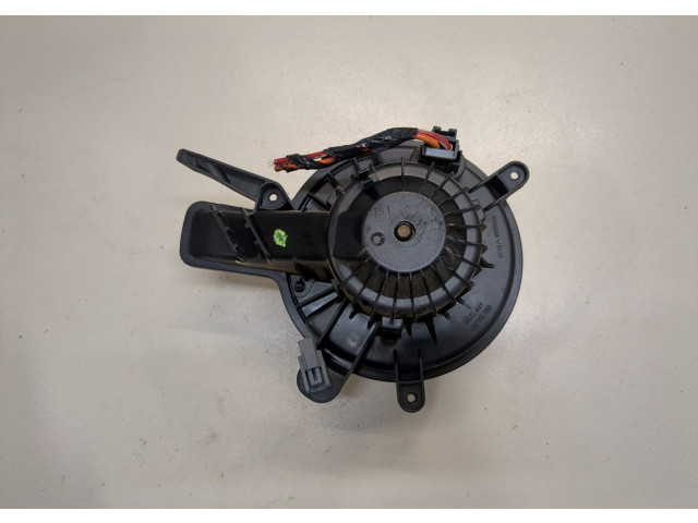 Моторчик печки Cadillac Escalade 3 2006-2014 99077022 3 990773022