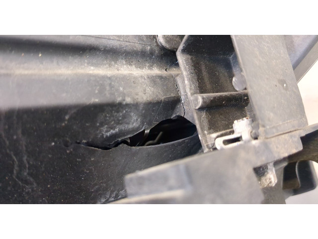 Фара передняя  Honda HRV 2015-2021 левая 