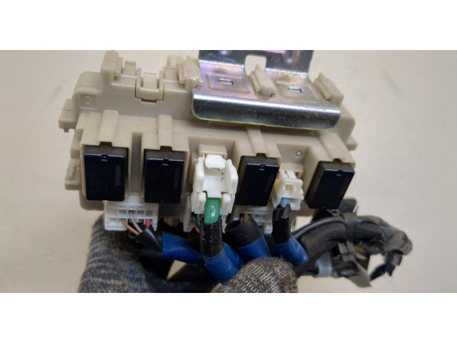 Блок предохранителей  Nissan Rogue 2013-2020         