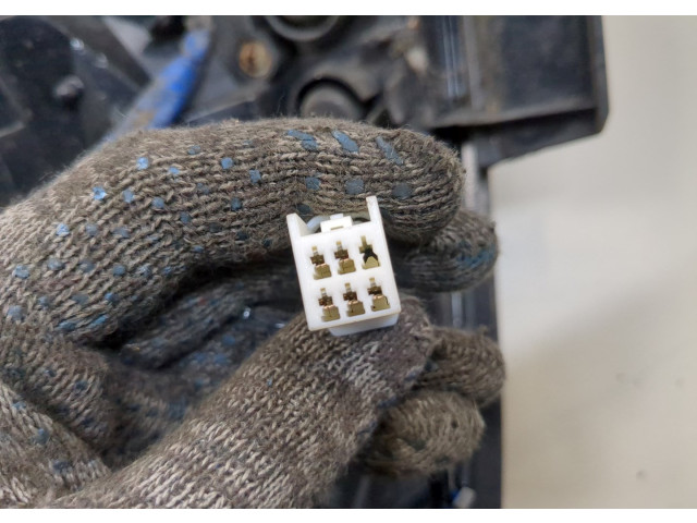 Задний фонарь          