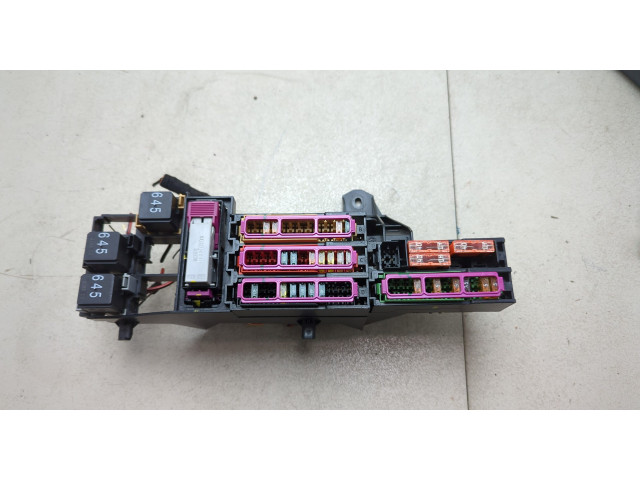 Блок предохранителей  Audi A6 (C7) 2011-2018      4G0971845A   