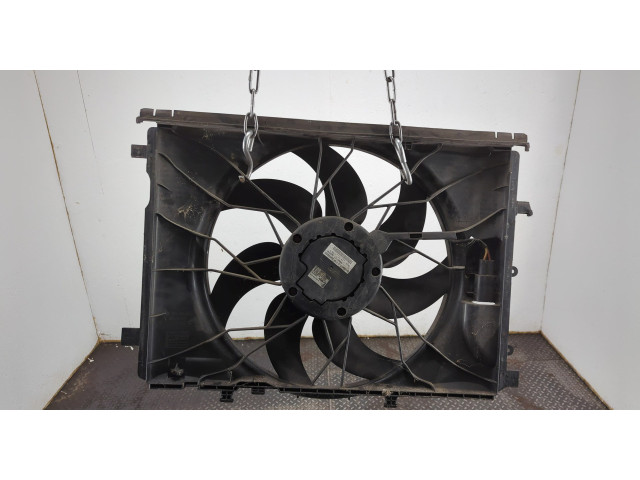 Вентилятор радиатора  Mercedes C W204 2006-2015           