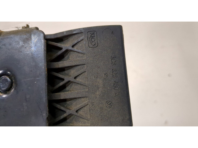 Замок капота  Volkswagen Passat CC 2008-2012     