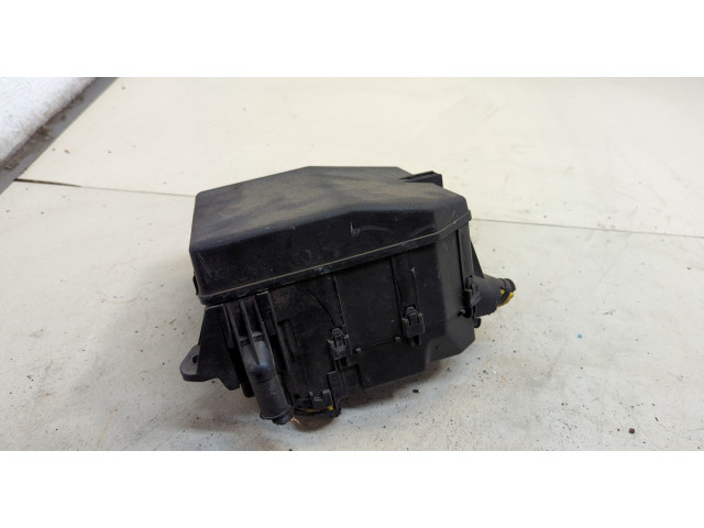 Блок предохранителей  Mitsubishi Outlander 2012-2021         