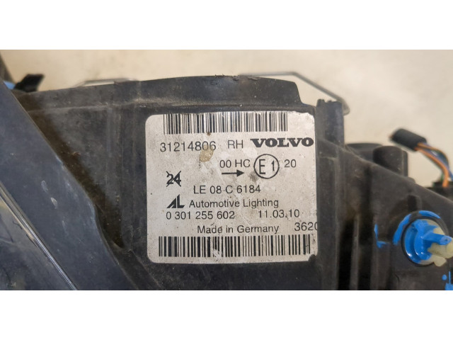 Фара передняя  Volvo C30 2010-2013 правая 