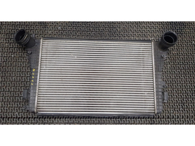 Интеркулер  Volkswagen Jetta 5 2004-2010 1.9  1k0145803e    