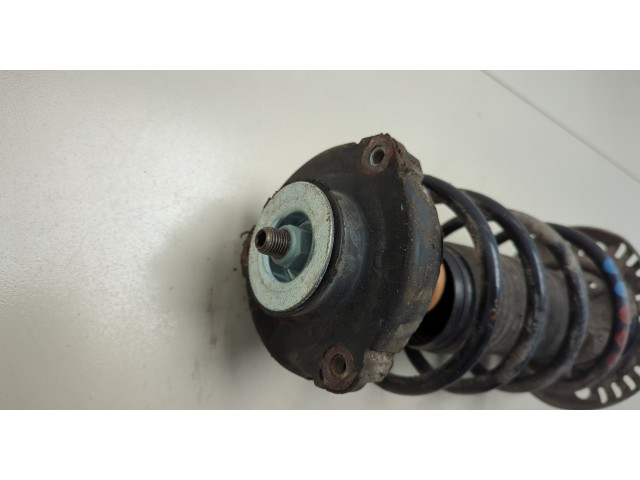 Стойка амортизатора Skoda Fabia 1999-2007 6Q0413031BH, 6Q0411105AE