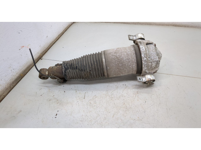 Стойка амортизатора Porsche Cayenne 2002-2010