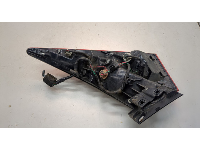 Задний фонарь          