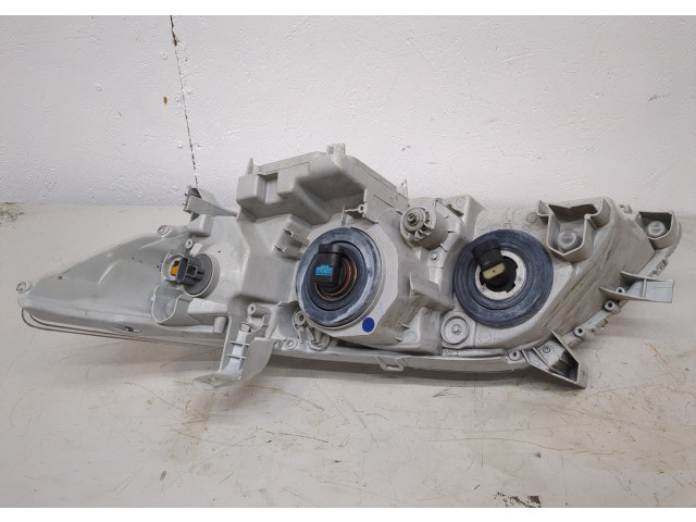 Фара передняя  Toyota Camry V40 2006-2011 правая 