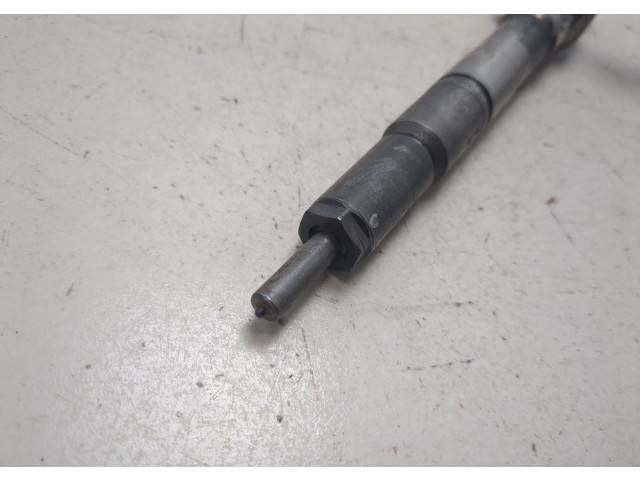 Форсунка топливная Volkswagen Touran 2010-2015 03L130277S