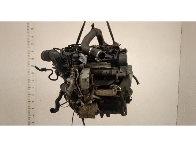 Форсунка топливная  Skoda Rapid 2012-2020    03L130277S     