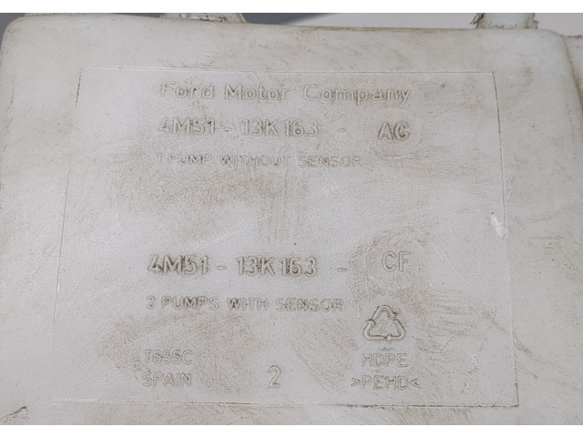 Бачок омывателя  Ford Focus 2 2008-2011 4M5113K163CF     1.6