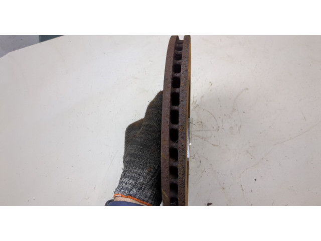 Диск тормозной Volkswagen Golf 4 1997-2005 передний