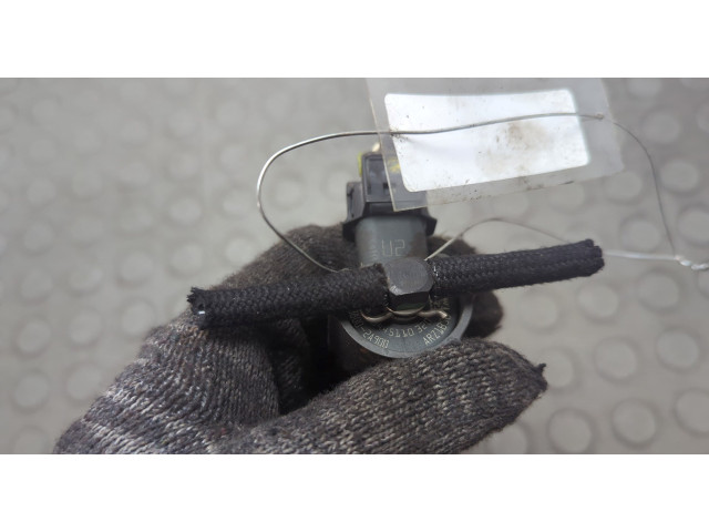 Форсунка топливная KIA Ceed 2007-2012 0445110320