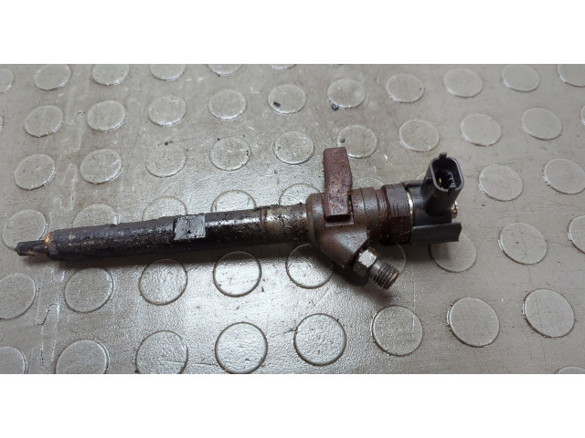 Форсунка топливная KIA Sorento BL 2002-2011 338004A500, 0445110275