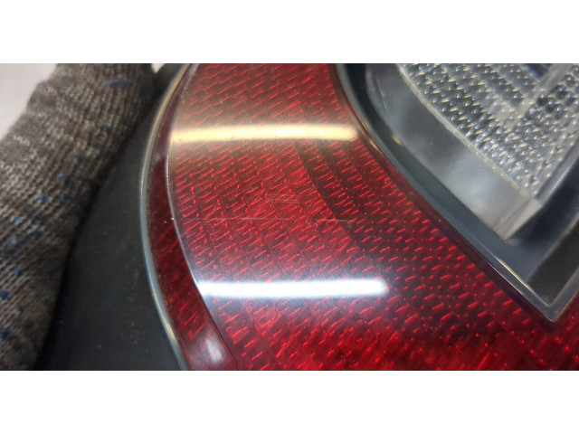 Задний фонарь 600591800c