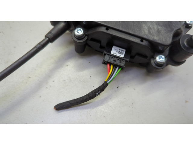 Замок багажника  BMW 5 G30, G31 2017-2023       