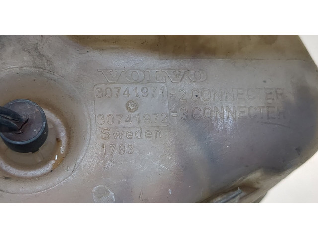 Бачок расширительный  Volvo XC90 2006-2014 30741971    2.4