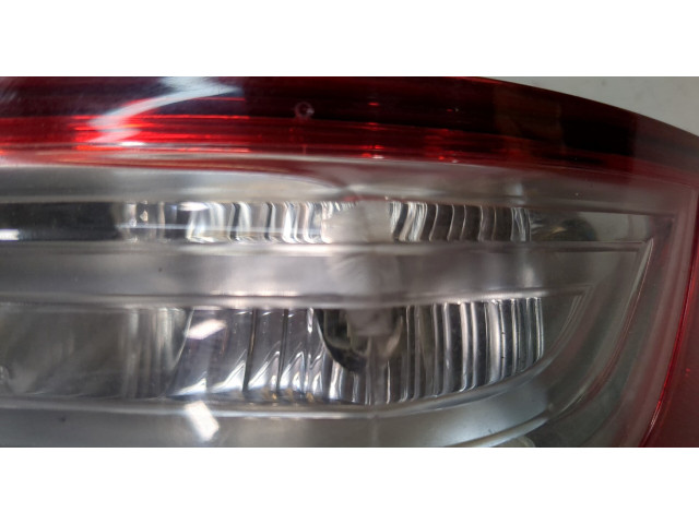 Задний фонарь