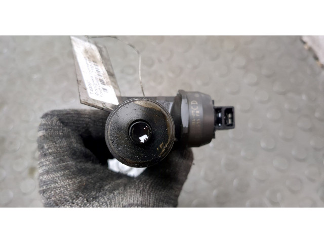 Форсунка топливная Ford Galaxy 2000-2006 038130073BA