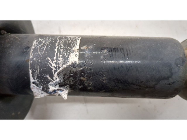 Стойка амортизатора  Chevrolet Tahoe 2006-2014      