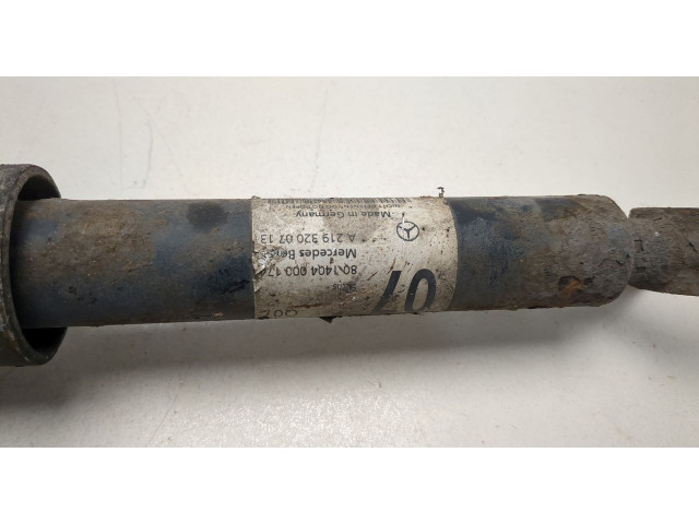 Стойка амортизатора  Mercedes CLS C219 2004-2010      