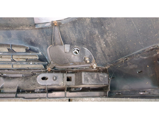 Бампер  Citroen Xantia 1998-2002 передний   