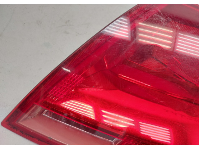 Задний фонарь          