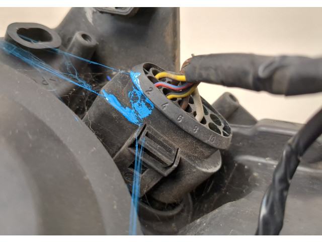 Фара передняя Skoda Fabia 2007-2014 левая