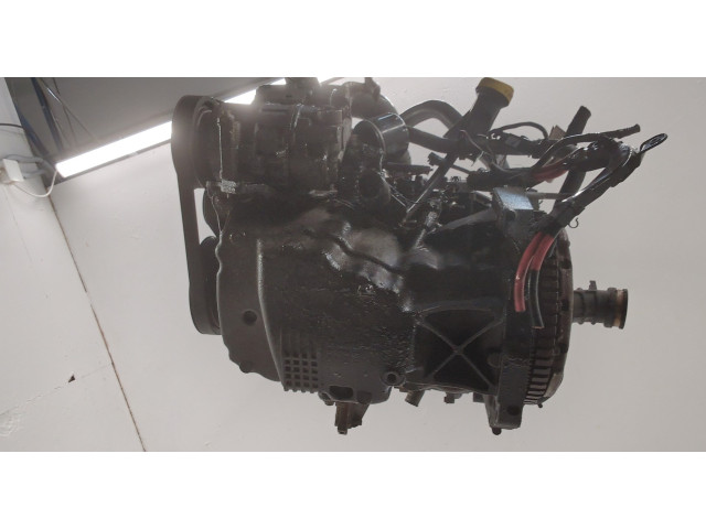 Форсунка топливная  Renault Megane 3 2009-2016         