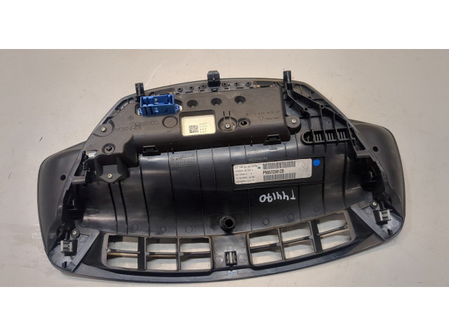 Панель приборов  Citroen C4 2004-2010            
