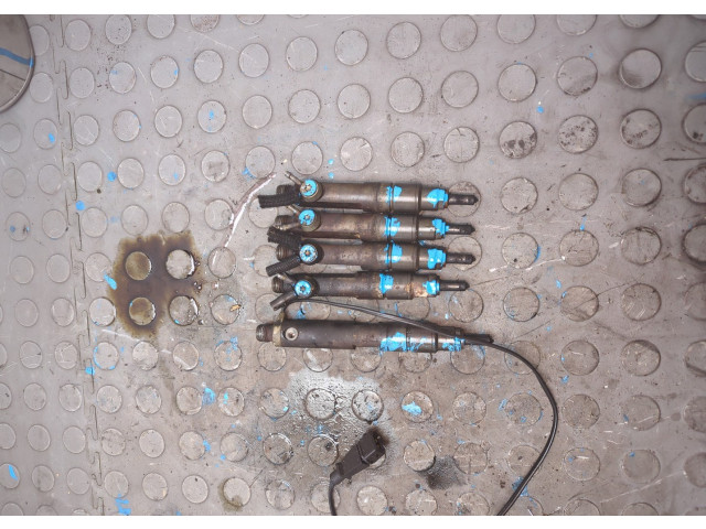 Форсунка топливная Volkswagen Transporter 4 1991-2003