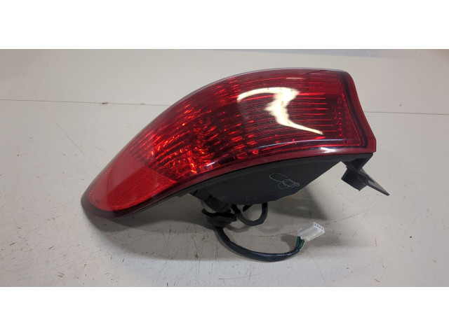 Задний фонарь 2XL945095