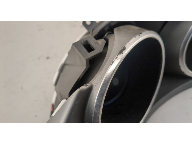 Панель приборов Subaru Tribeca (B9) 2004-2014