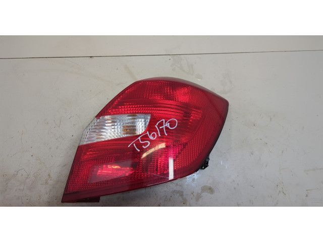 Задний фонарь          