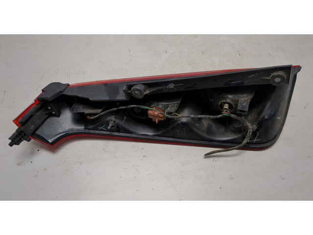 Задний фонарь 22016752 Nissan Note E11 2006-2013