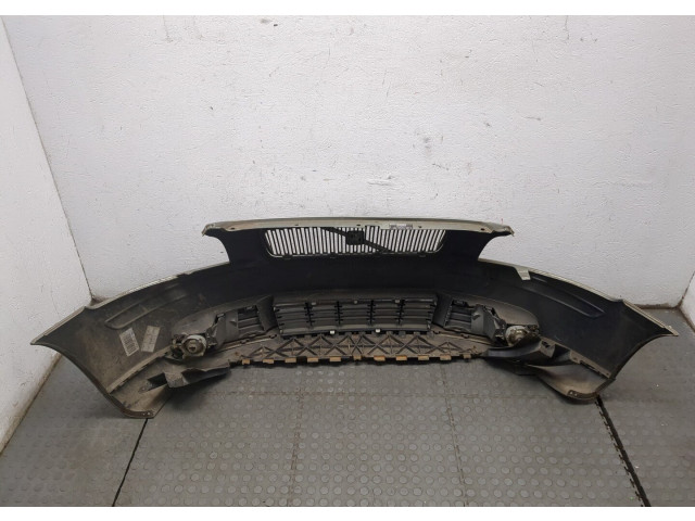 Бампер  Volvo V50 2004-2007 передний    