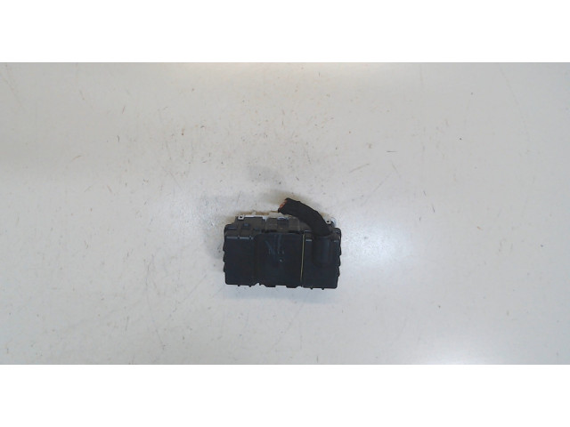 Блок предохранителей Chevrolet Malibu 2015-2018 33172518 1.5