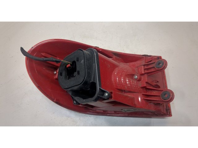 Задний фонарь          