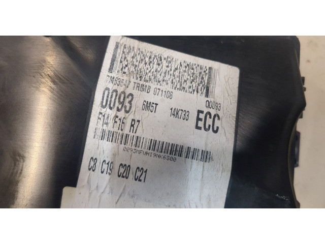 Блок предохранителей  Ford Focus 2 2005-2008           1.6