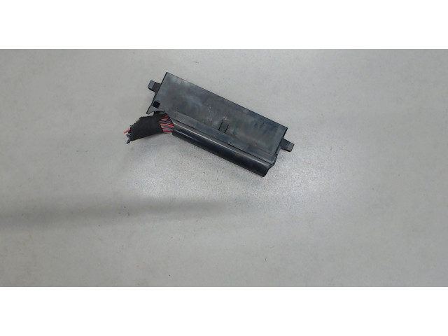 Блок предохранителей  Skoda Fabia 2007-2010          1.4