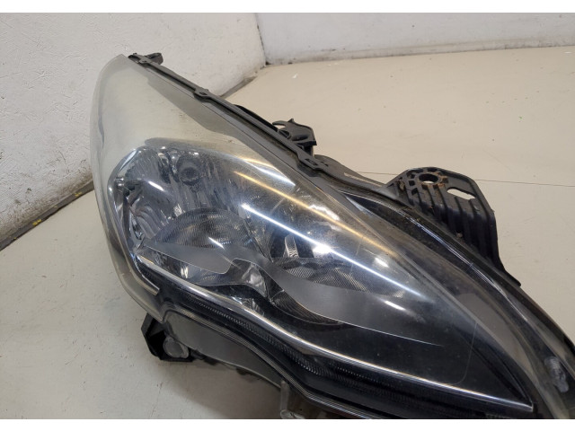 Фара передняя  Peugeot 5008 2009-2016 правая 