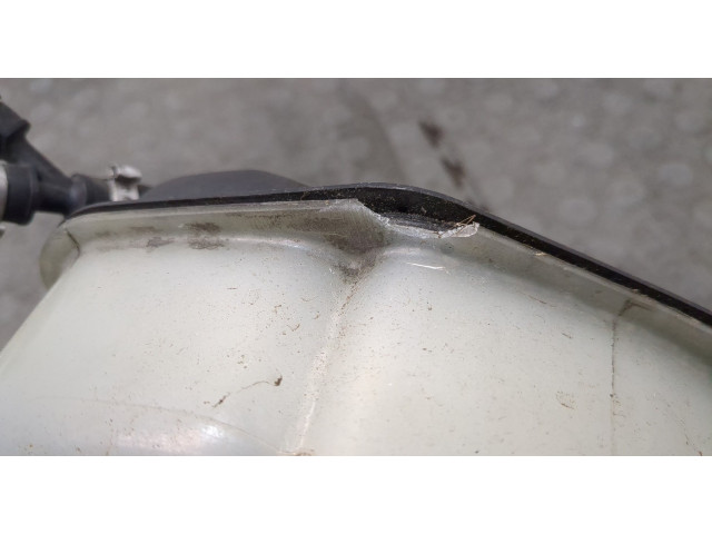 Бачок расширительный  Mercedes CLS C219 2004-2010    