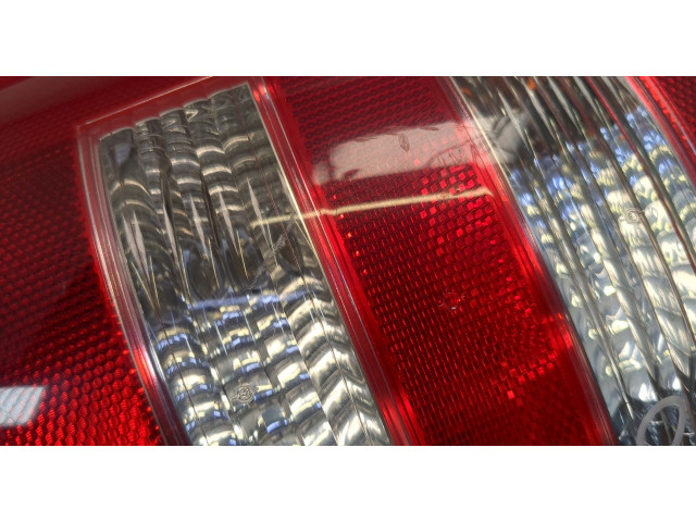 Задний фонарь 8Z0945095B