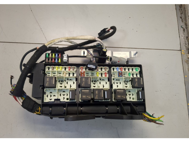 Блок предохранителей Jaguar XE 2015-2025